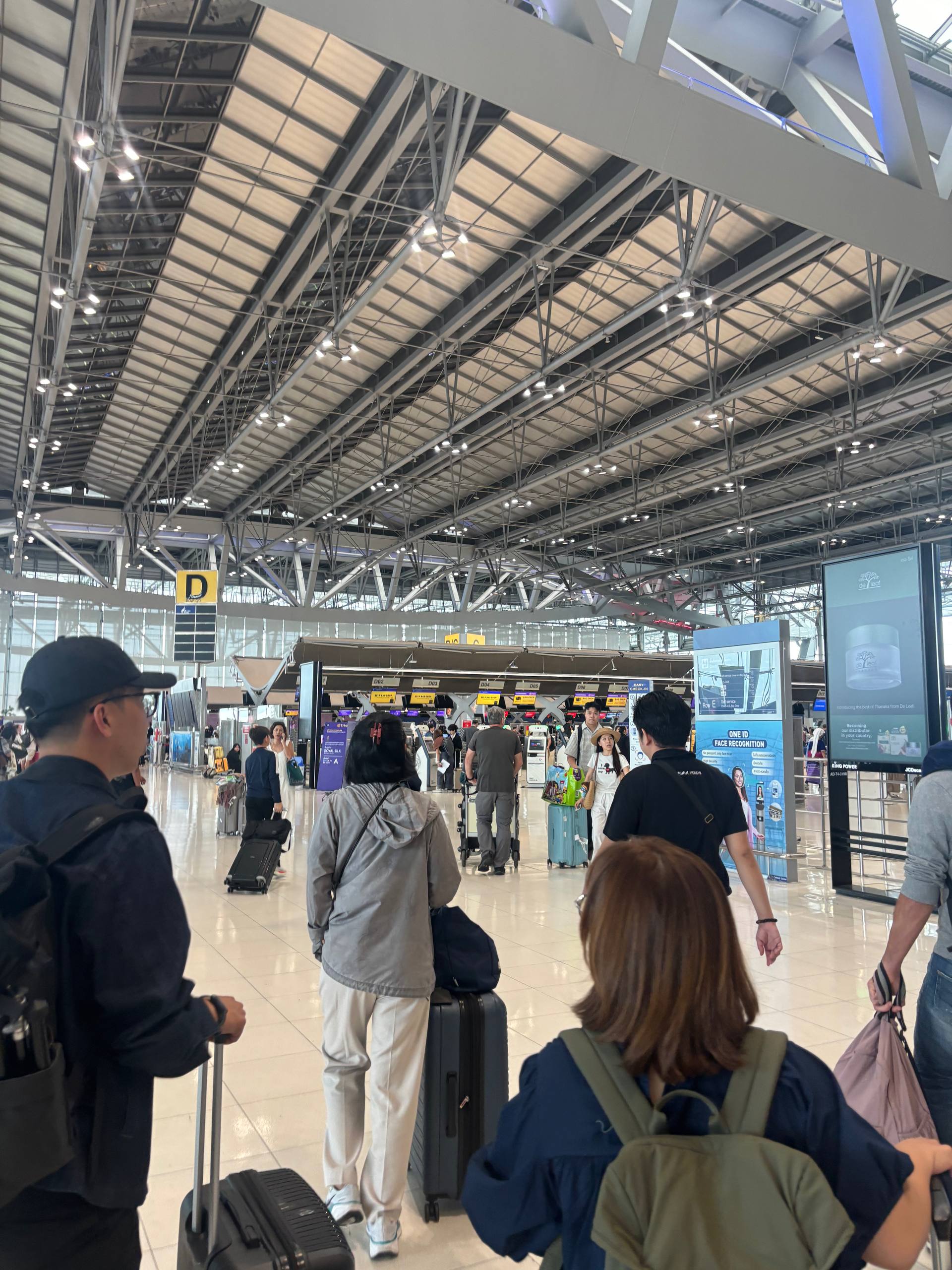 Cảnh báo lỗi ngớ ngẩn ở sân bay mà cực nhiều người Việt mắc phải- Ảnh 1. Cảnh báo lỗi ngớ ngẩn ở sân bay mà cực nhiều người Việt mắc phải- Ảnh 1.