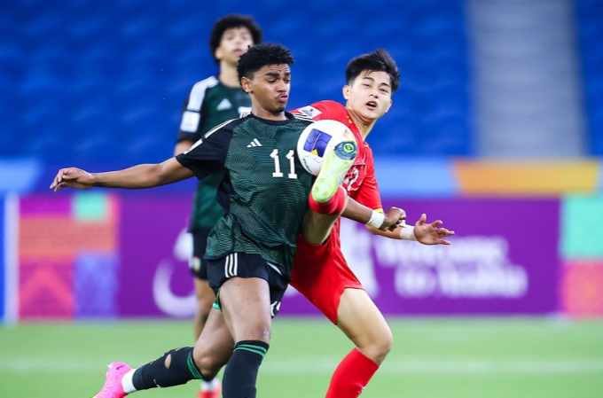 Đội từng suýt thua Việt Nam đứng đầu bảng tại World Cup U17 3 Đội từng suýt thua tuyển Việt Nam đứng đầu bảng tại World Cup- Ảnh 3.
