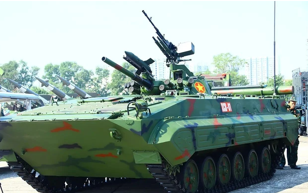 Báo Nga dành lời khen "có cánh" cho xe chiến đấu bộ binh XCB-01 của Việt Nam- Ảnh 2. Báo Nga dành lời khen "có cánh" cho xe chiến đấu bộ binh XCB-01 của Việt Nam- Ảnh 2.