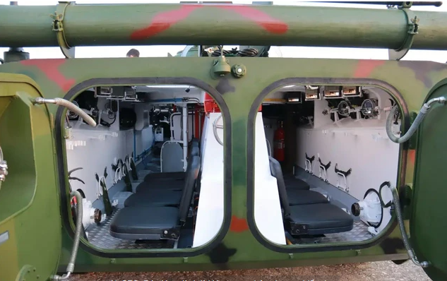 Báo Nga dành lời khen "có cánh" cho xe chiến đấu bộ binh XCB-01 của Việt Nam- Ảnh 3. Báo Nga dành lời khen "có cánh" cho xe chiến đấu bộ binh XCB-01 của Việt Nam- Ảnh 3.