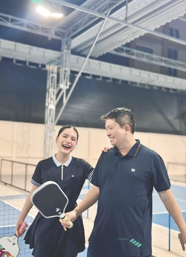 Đo&agrave;n Di Băng v&agrave; Nguyễn Quốc Vũ chơi pickleball- Ảnh 2.
