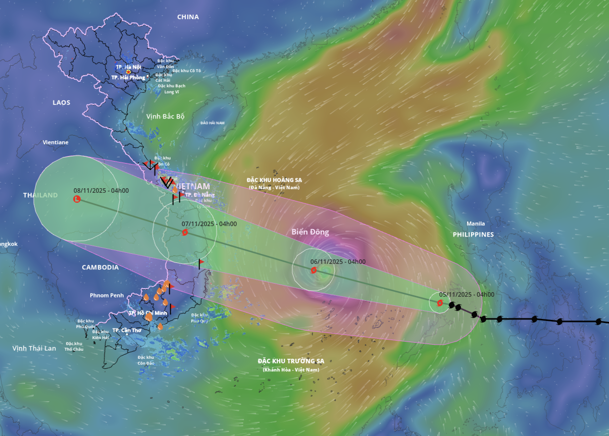 Tin bão khẩn cấp, bão số 13 "đặc biệt nguy hiểm", từ chiều nay loạt tỉnh thành có mưa rất lớn- Ảnh 1. Tin bão khẩn cấp, bão số 13 "đặc biệt nguy hiểm", từ chiều nay loạt tỉnh thành có mưa rất lớn- Ảnh 1.