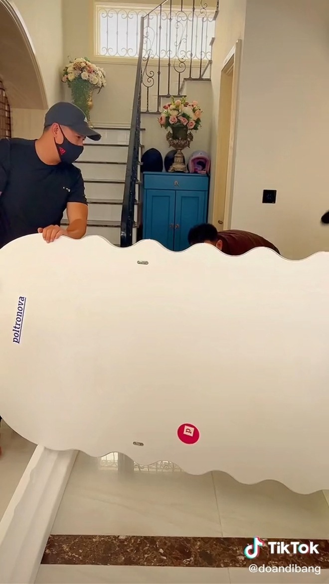 Đoàn Di Băng tiêu tiền ác- Ảnh 1.