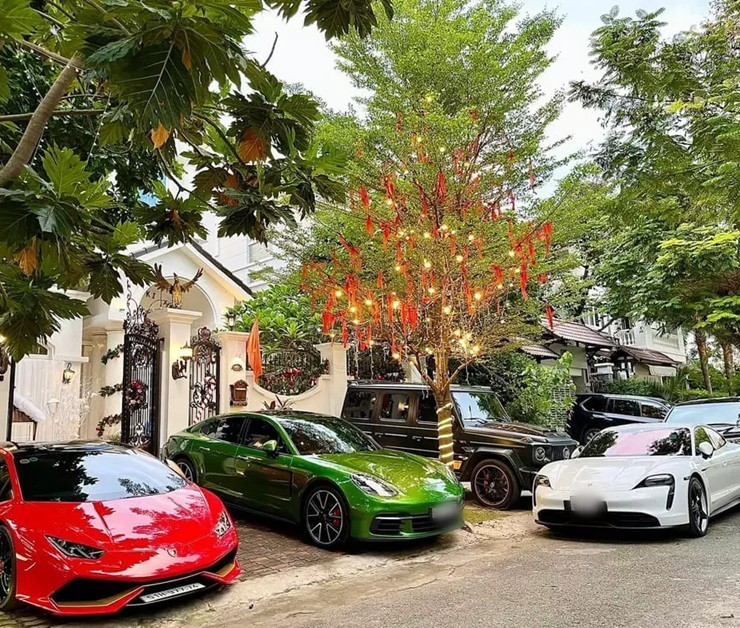 Vợ chồng Đoàn Di Băng sở hữu loạt bất động sản xa hoa, từng tiết lộ xây biệt thự 400 tỷ đồng nhưng 4 năm vẫn chưa xong- Ảnh 4.