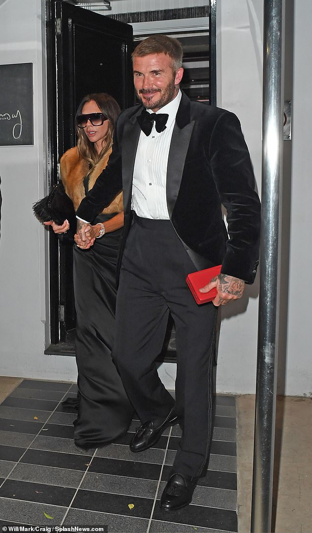 Nhà Beckham tưng bừng Nhà Beckham tưng bừng