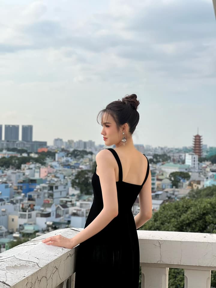 Nhan sắc đời thường của mỹ nhân Việt vừa giành ngôi vị Á hậu Hoa hậu Trái đất 2025- Ảnh 15.