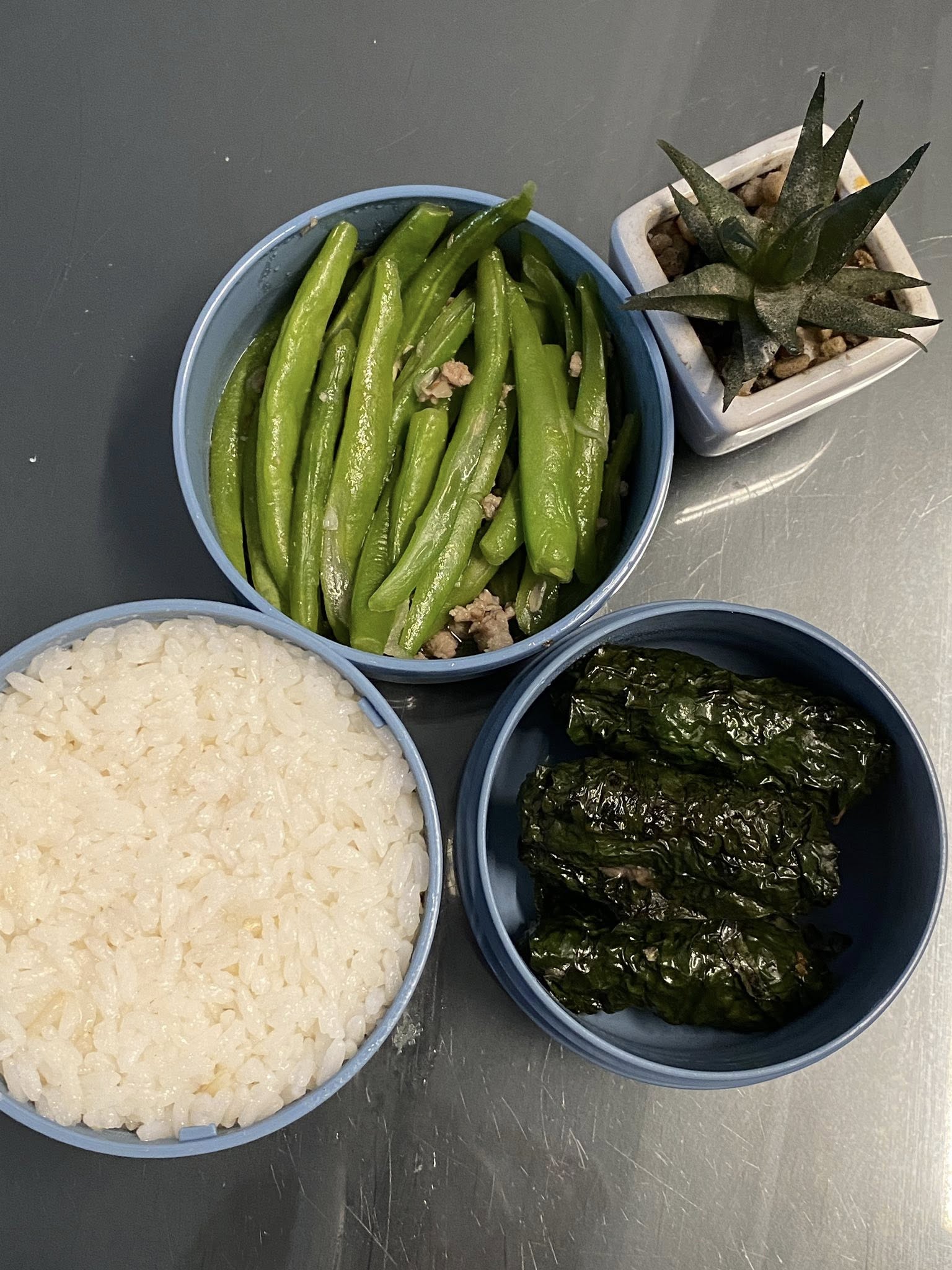 Mẹ Hưng Y&ecirc;n 6h30 s&aacute;ng dậy l&agrave;m cơm hộp cho con mang tới trường: Nh&igrave;n th&ocirc;i đ&atilde; thấy đ&uacute;ng chuẩn "cơm nh&agrave; mẹ nấu"- Ảnh 12.