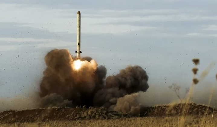 Nga c&oacute; sẵn &ldquo;t&ecirc;n lửa bất ngờ&rdquo; d&agrave;nh cho Venezuela chống lại Mỹ- Ảnh 1.