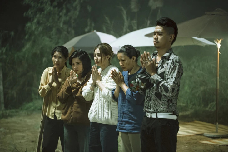 Thiên An xin lỗi- Ảnh 3. Thiên An xin lỗi- Ảnh 3.