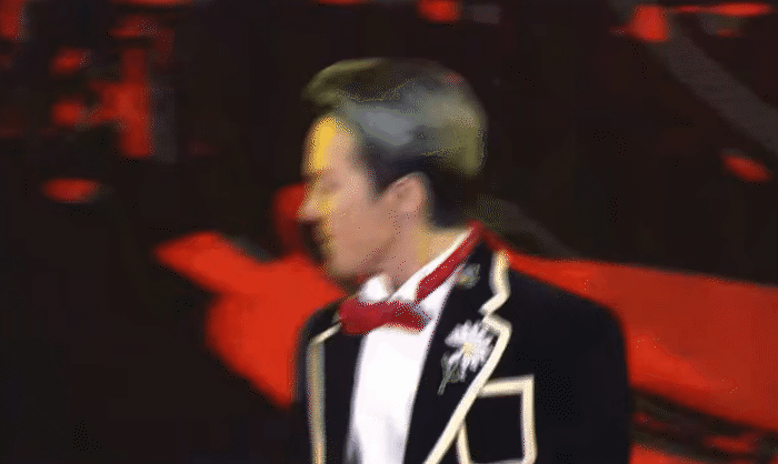 Mỹ nam đẹp đến mức là "ngoại lệ của Bộ Quốc phòng" cúi mình trước 1 người- Ảnh 4.