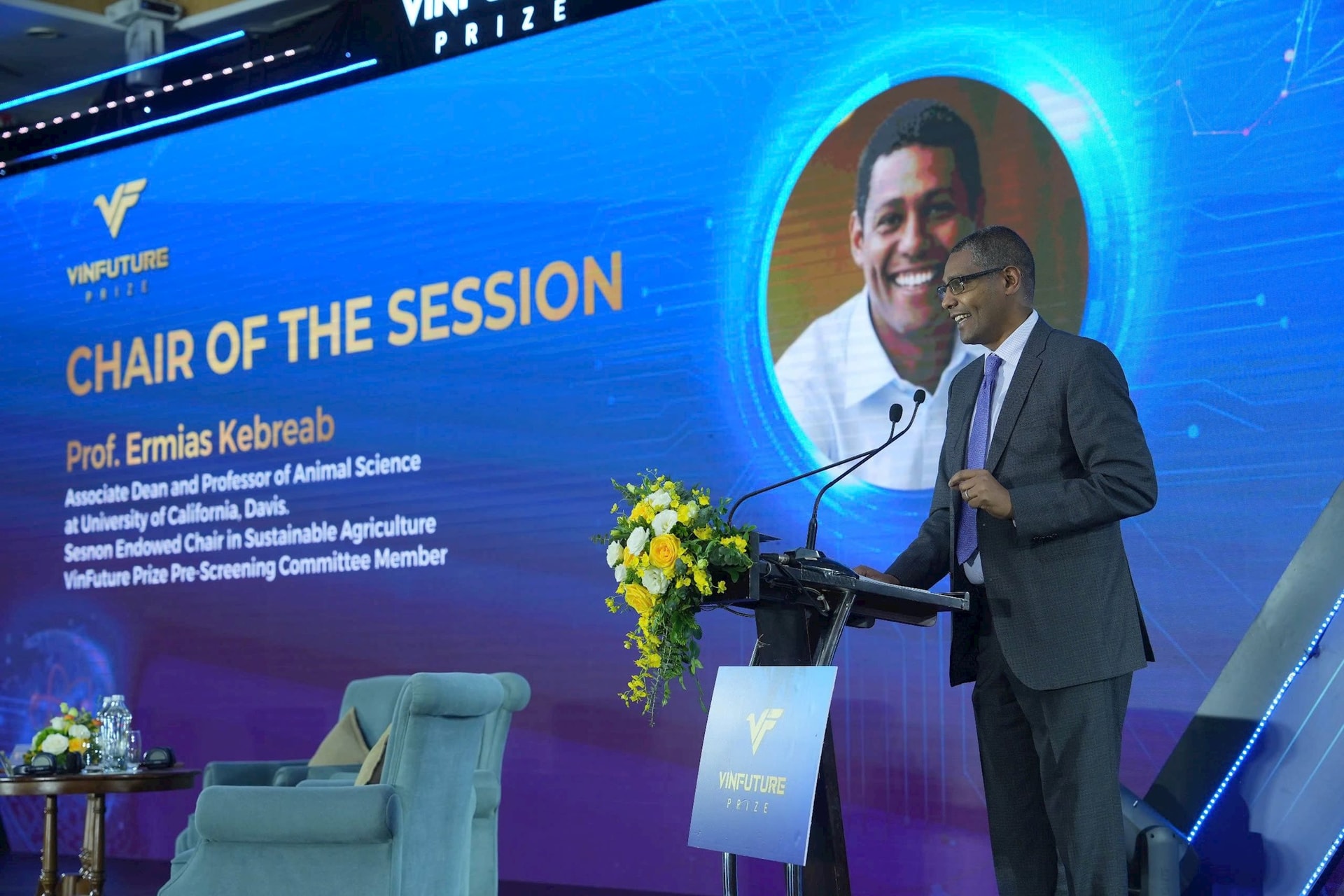 GS Mỹ "hiến kế" giúp VN có thể chinh phục ngành kinh tế hơn 3.000 tỷ USD, tạo ra hàng triệu việc làm - Ảnh 3.