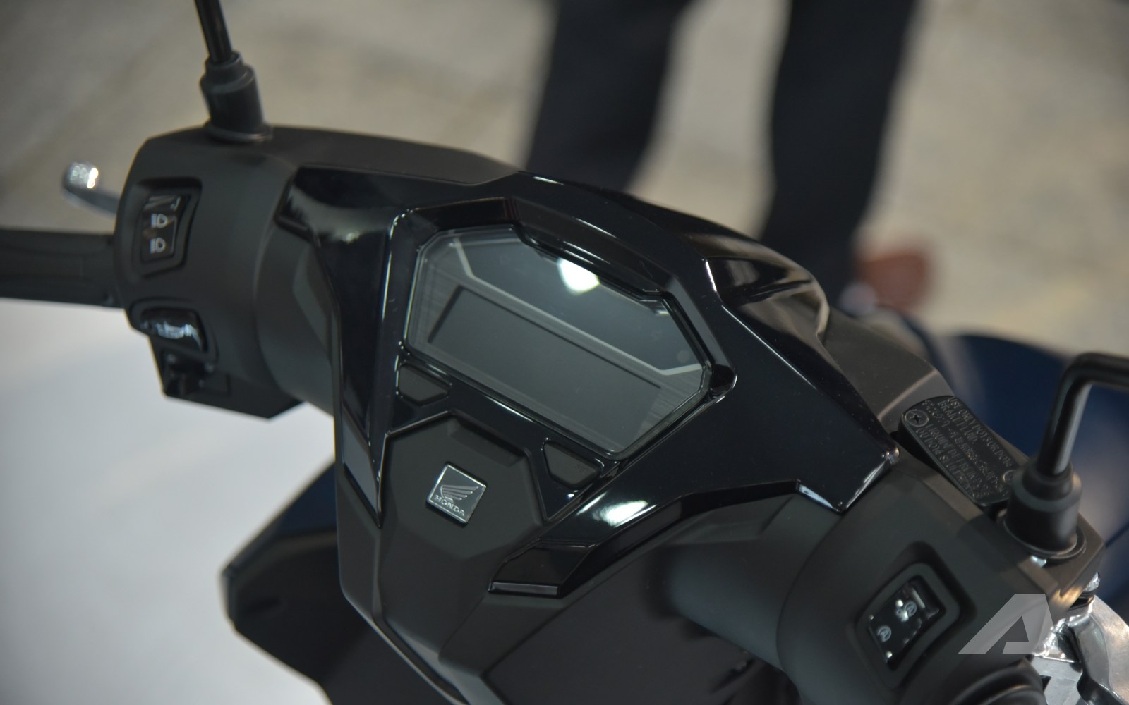 Honda Việt Nam đồng loạt ra 3 xe máy mới: Đều là xe tay ga, giá bán 40-104 triệu đồng, có mẫu cốp ‘siêu rộng’- Ảnh 5.