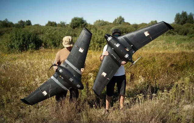 Ukraine tung UAV chống chế áp điện tử: "Khắc tinh" mới trên chiến trường?- Ảnh 3. Ukraine tung UAV chống chế áp điện tử: "Khắc tinh" mới trên chiến trường?- Ảnh 3.