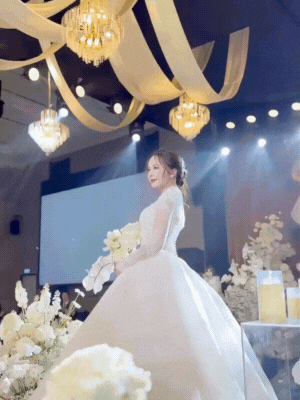 Đám cưới diễn viên Đình Tú - Ngọc Huyền: Dâu rể gấp đôi visual, Quỳnh Nga và dàn mỹ nhân Vbiz đổ bộ- Ảnh 6. Đám cưới diễn viên Đình Tú - Ngọc Huyền: Dâu rể gấp đôi visual, Quỳnh Nga và dàn mỹ nhân Vbiz đổ bộ- Ảnh 6.