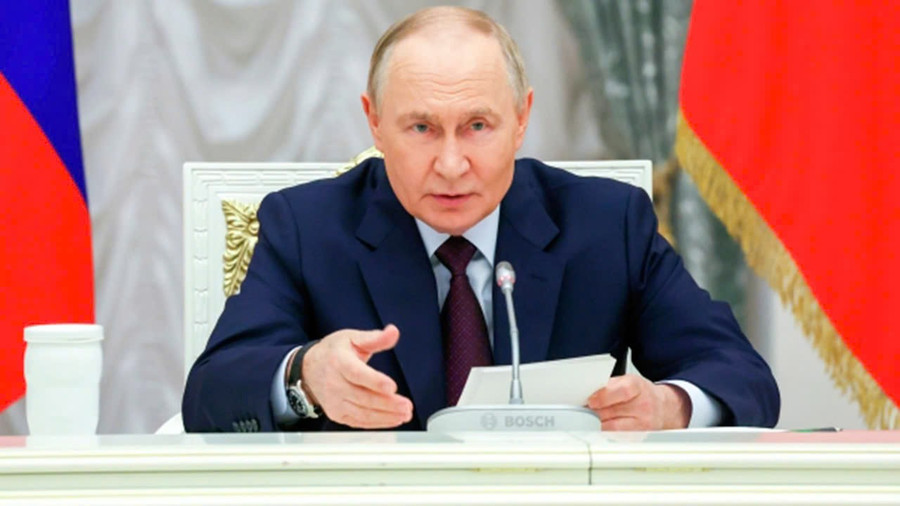 Tổng thống Putin cảnh b&aacute;o &acirc;m mưu chia rẽ dưới chi&ecirc;u b&agrave;i &lsquo;phi thực d&acirc;n h&oacute;a&rsquo;- Ảnh 1.
