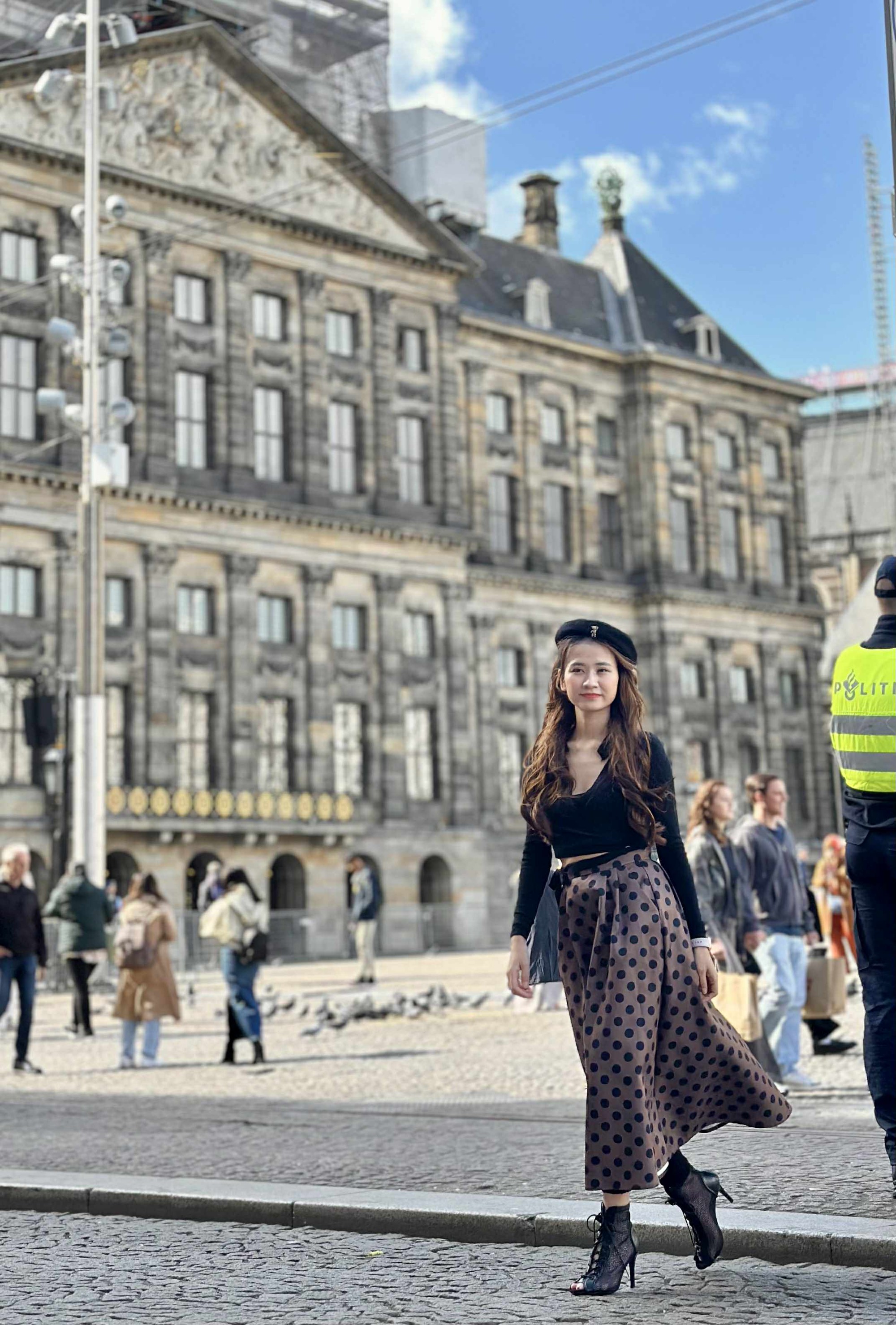 Từng "an phận" với th&acirc;n h&igrave;nh sau sinh, mẹ bỉm bừng tỉnh sau c&acirc;u n&oacute;i của con g&aacute;i: Giảm 10kg trong 3 th&aacute;ng, như lột x&aacute;c th&agrave;nh người kh&aacute;c- Ảnh 5.