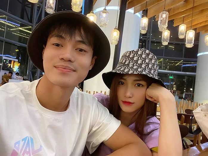 Ho&agrave; Minzy chặn Văn To&agrave;n- Ảnh 2.