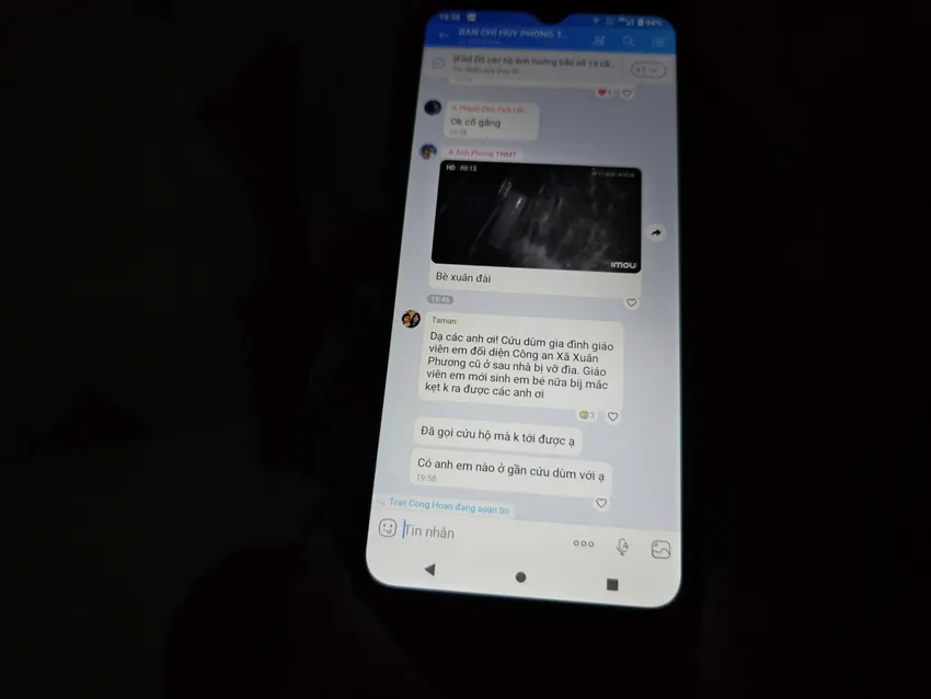 Bão số 13 giật cấp 15 đã đổ bộ vào Việt Nam, Chủ tịch tỉnh Gia Lai: "Mọi thứ vượt quá sức tưởng tượng"- Ảnh 2.