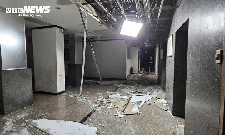 Bão số 13 Kalmaegi quần thảo Đắk Lắk, Gia Lai: Nhà sập, ngập khắp nơi, nhiều người cầu cứu- Ảnh 9.