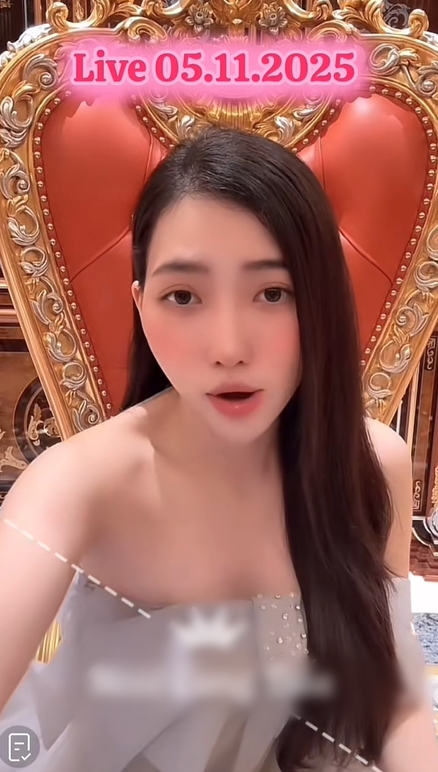 "Ngân Collagen lì đòn?"- Ảnh 3.