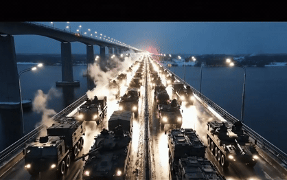 Ukraine dồn dập tấn c&ocirc;ng, l&iacute;nh Nga vội v&atilde; bỏ xe trinh s&aacute;t hiếm PRP-4, th&aacute;o chạy v&agrave;o rừng- Ảnh 1.