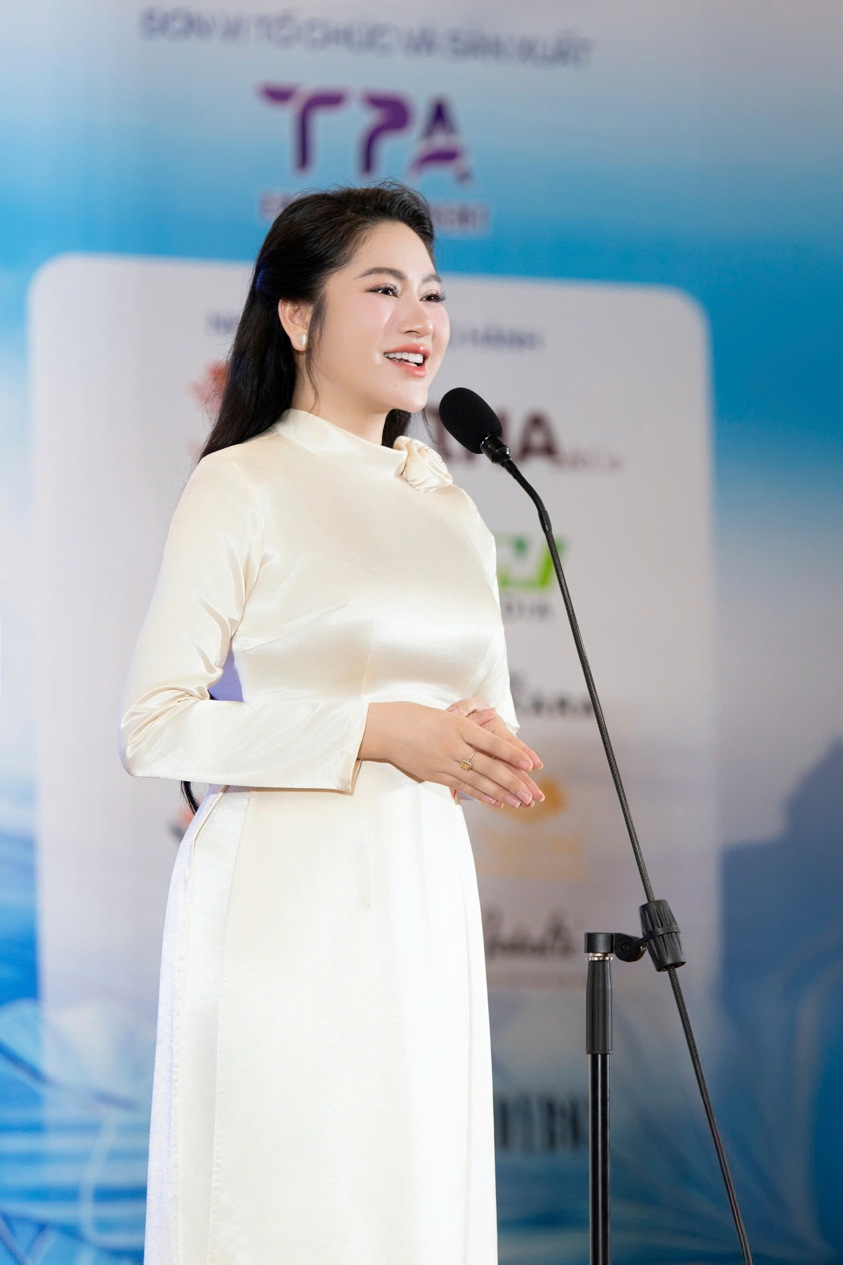 Hoa hậu Quế Anh chọn thí sinh Hoa hậu Sinh viên Hòa bình Việt Nam 2025- Ảnh 3. Hoa hậu Quế Anh chọn thí sinh Hoa hậu Sinh viên Hòa bình Việt Nam 2025- Ảnh 3.