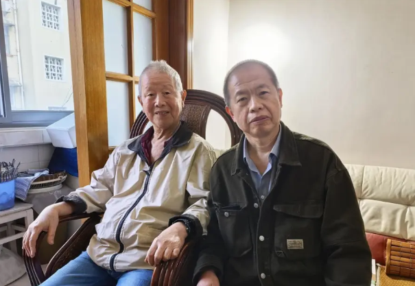 Cha 94 tuổi, con 63 tuổi c&ugrave;ng nhau dưỡng gi&agrave;: Tuổi xế chiều được sống v&agrave; chăm nhau tại nh&agrave; vẫn l&agrave; lựa chọn tốt nhất- Ảnh 1.