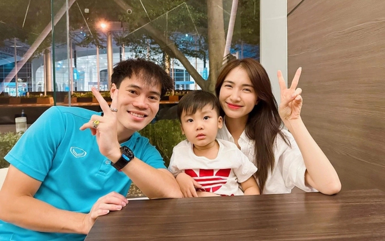 Hòa Minzy công khai tin nhắn của Văn Toàn, chuyển trả luôn 300 triệu- Ảnh 1.