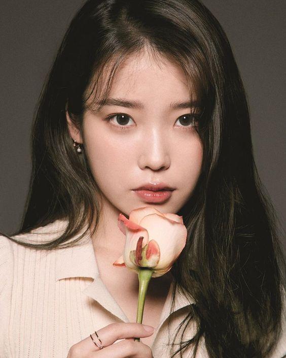 Loại nước "kem dưỡng ẩm tự nhiên" có giá rẻ bèo giúp IU xứng danh mỹ nhân "da không tuổi", mặt mộc vẫn căng mọng collagen- Ảnh 7.