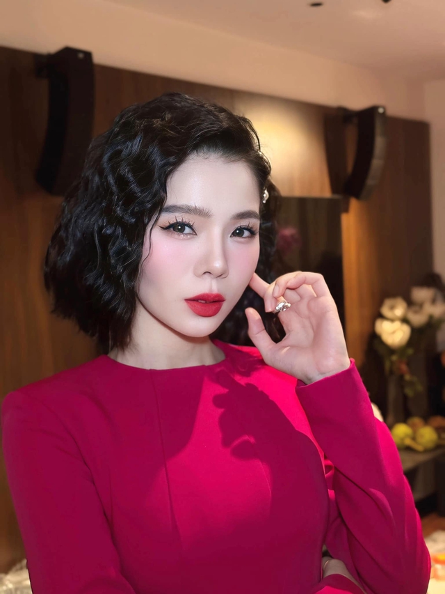 Lệ Quyên đã căng - Ảnh 3. Lệ Quyên đã căng - Ảnh 3.