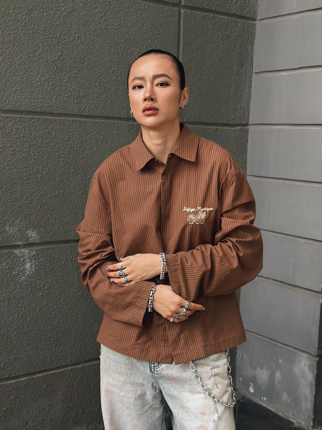 Angela Phương Trinh lạ lắm, sao lại có Angela Phương Trinh lạ lắm, sao lại có