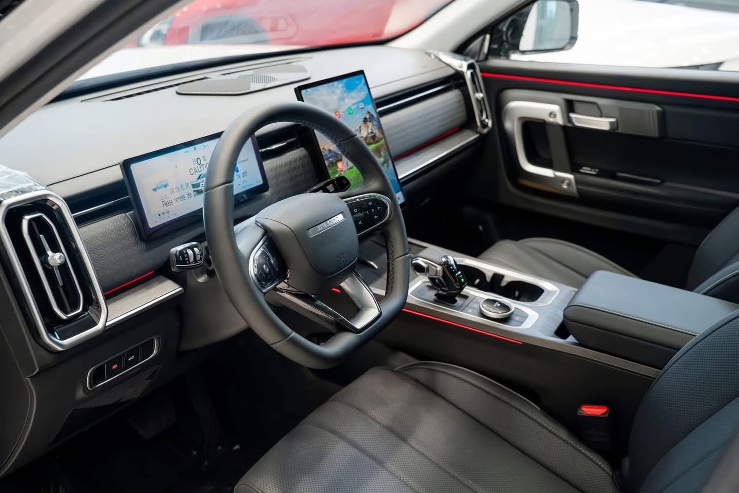 Omoda & Jaecoo tiếp tục giảm giá: Omoda C5 rẻ ngang Sonet, Jaecoo J7 ‘xanh chín’ với CX-5, Tucson- Ảnh 5.