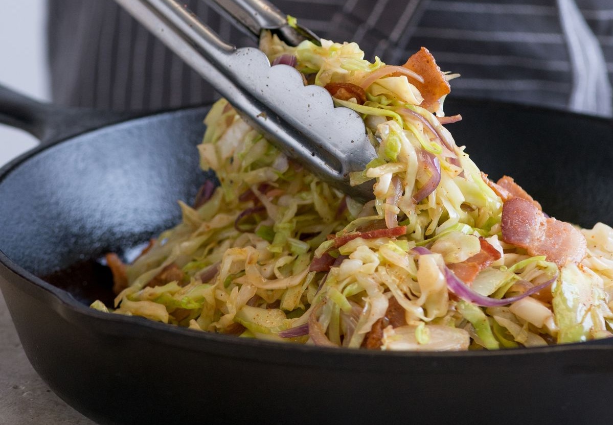 Xào bắp cải mà biết 6 mẹo "nhỏ nhưng có võ" này sẽ vừa giòn, ngọt, giữ được tối đa dinh dưỡng- Ảnh 3.