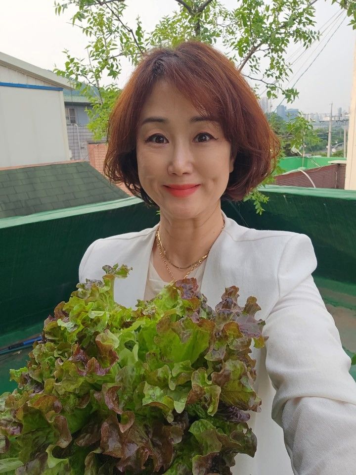 7 quan điểm tài chính khiến thế hệ trung niên mới “dứt áo” khỏi kiểu sống tiết kiệm cực đoan của cha mẹ- Ảnh 3. 7 quan điểm tài chính khiến thế hệ trung niên mới “dứt áo” khỏi kiểu sống tiết kiệm cực đoan của cha mẹ- Ảnh 3.