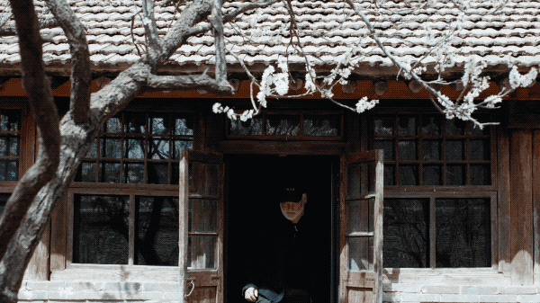 Người đàn ông xây biệt thự dưới chân Vạn Lý Trường Thành, hồi sinh cả 1 ngôi làng: 1,4 tỷ dân Trung phải nể!- Ảnh 9. Người đàn ông xây biệt thự dưới chân Vạn Lý Trường Thành, hồi sinh cả 1 ngôi làng: 1,4 tỷ dân Trung phải nể!- Ảnh 9.