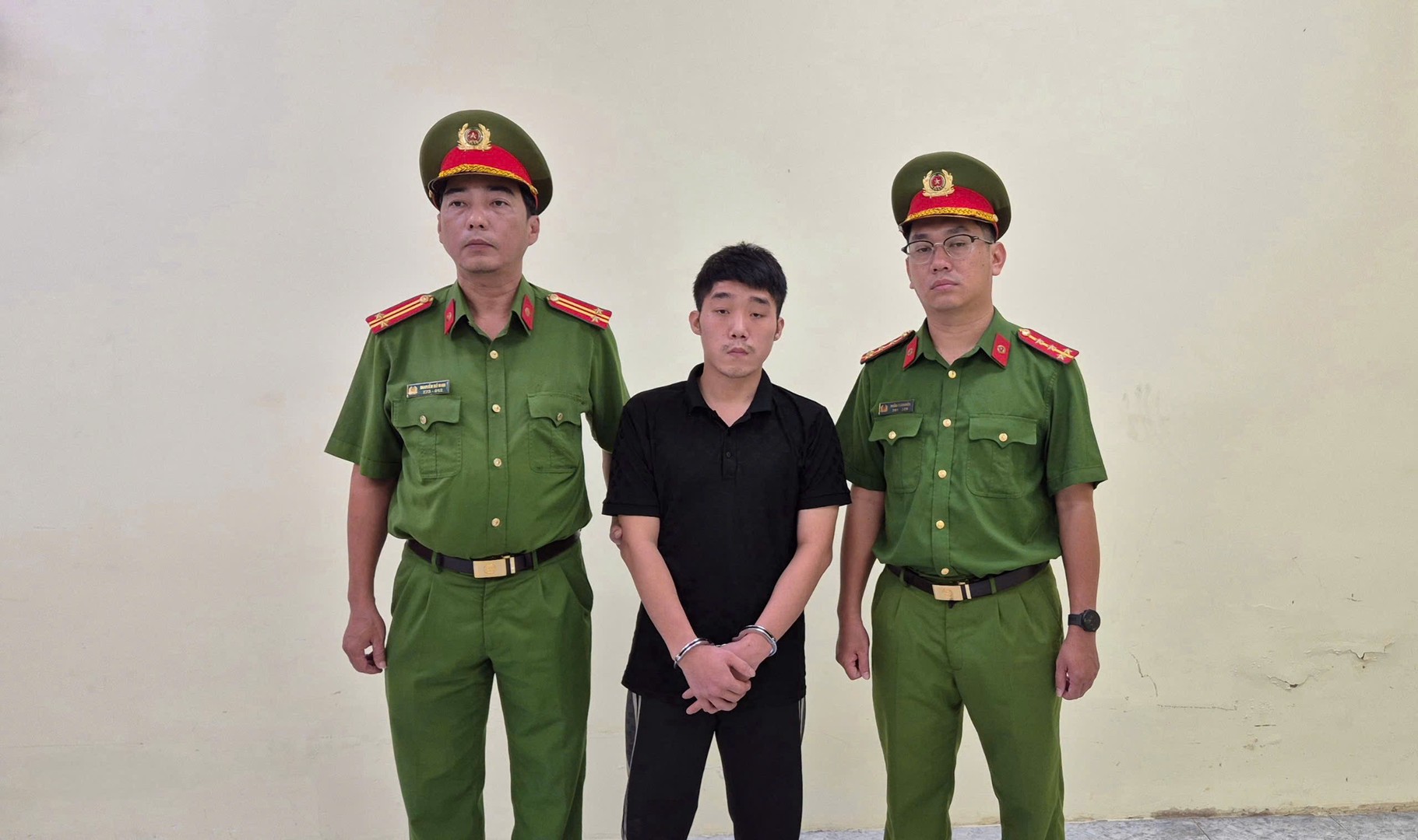 Tiktoker Đoàn Quốc Việt ăn năn, xin lỗi sau khi bị bắt: Tiktoker Đoàn Quốc Việt ăn năn, xin lỗi sau khi bị bắt: