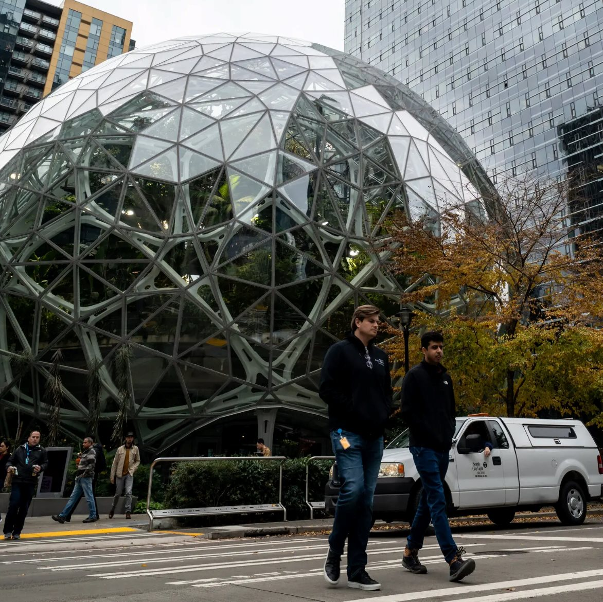 Bất ngờ: Làn sóng sa thải hàng loạt không phải do AI, trí tuệ nhân tạo không phải ‘đại dịch thất nghiệp’- Ảnh 2.