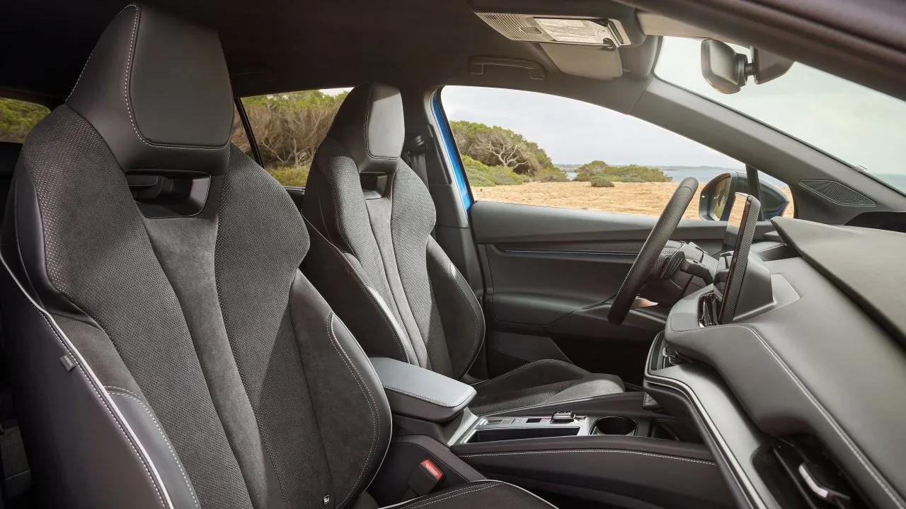 Đ&acirc;y l&agrave; 2 xe điện Skoda c&oacute; thể lắp tại Việt Nam năm sau: Mẫu nhỉnh hơn Karoq quy đổi từ 1 tỷ đồng, Enyaq c&oacute; bản mới- Ảnh 7.