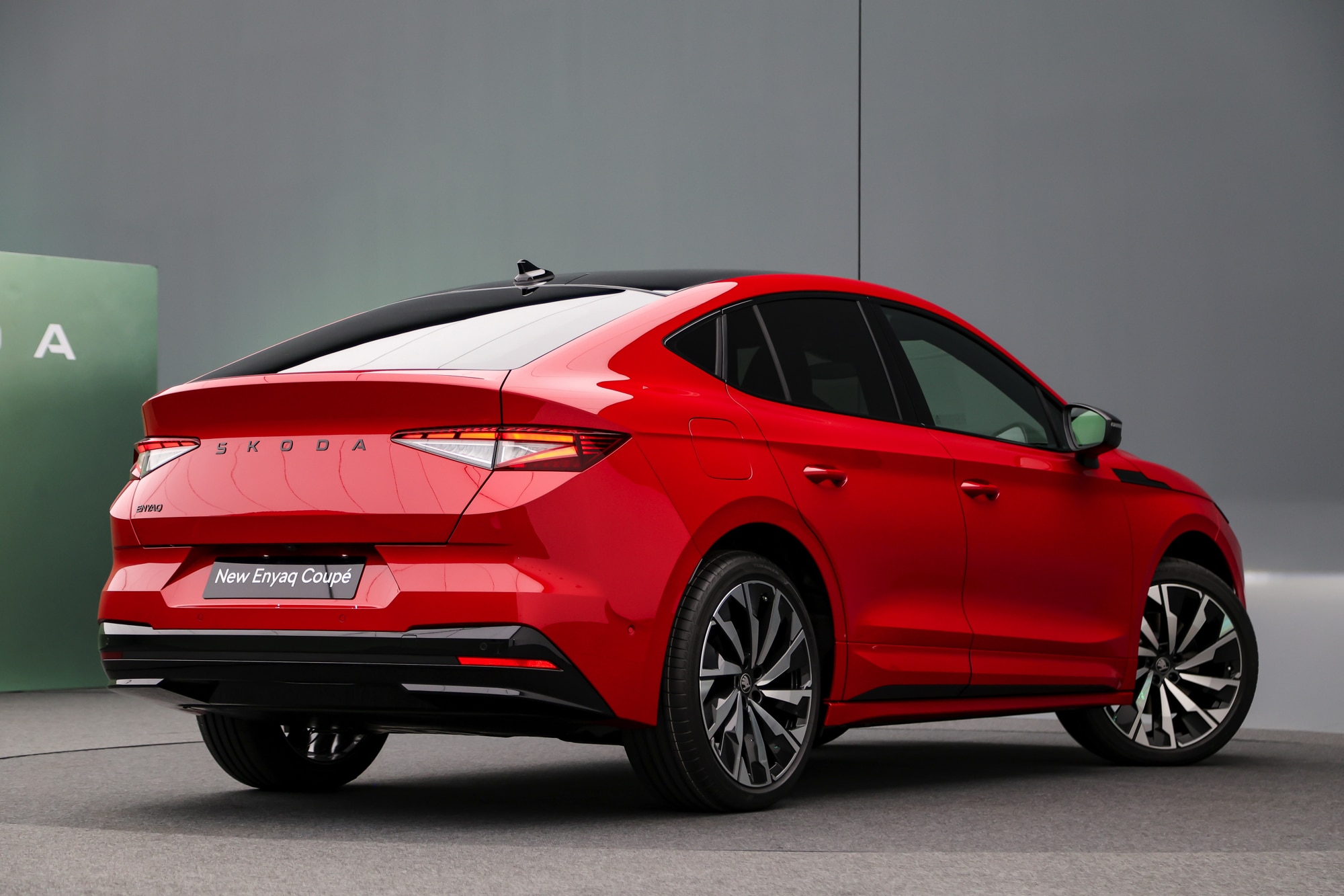 Đ&acirc;y l&agrave; 2 xe điện Skoda c&oacute; thể lắp tại Việt Nam năm sau: Mẫu nhỉnh hơn Karoq quy đổi từ 1 tỷ đồng, Enyaq c&oacute; bản mới- Ảnh 11.