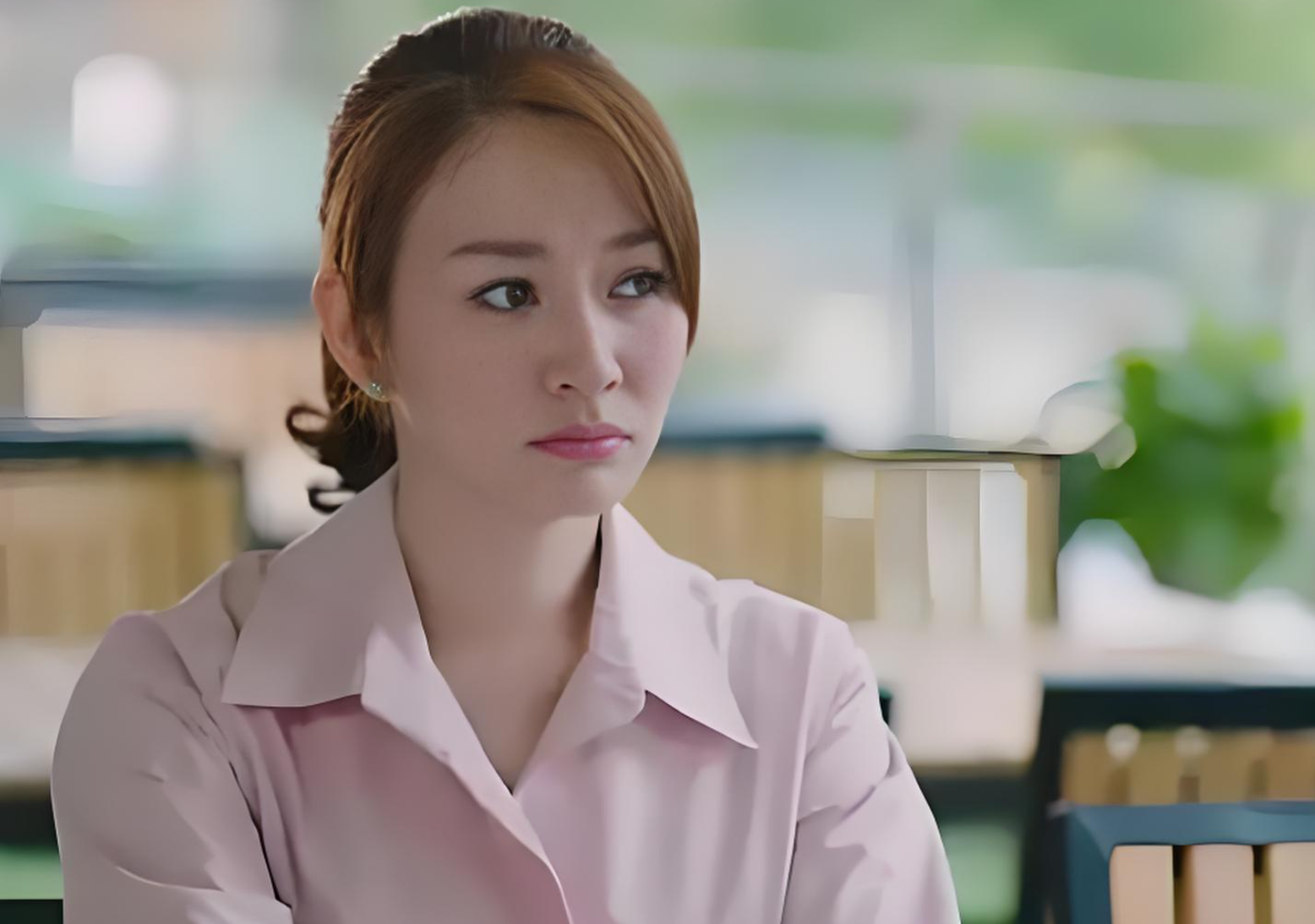 Tưởng chị dâu vô dụng, nào ngờ thiếu chị một tuần, mẹ tôi nhập viện, anh tôi suy sụp, nhà cửa loạn cào cào- Ảnh 1.