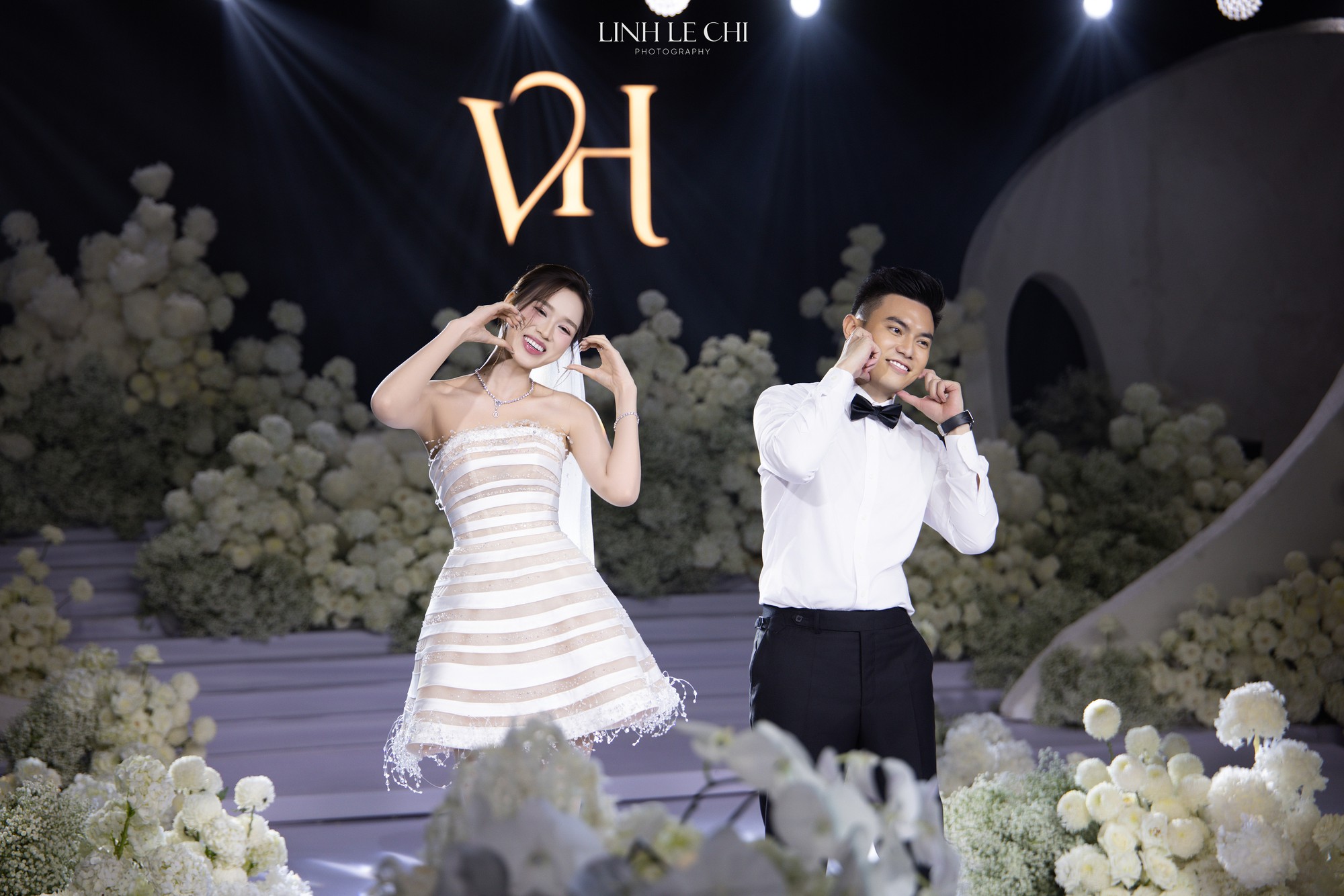 Màn nhảy đám cưới hot nhất lúc này của Tổng giám đốc Tập đoàn Sơn Hải- Ảnh 3.