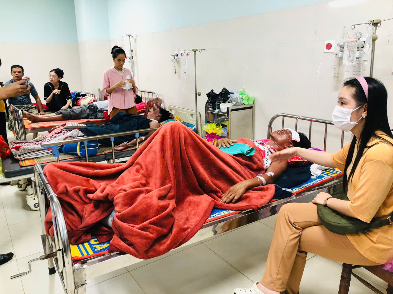 3 người sống sót kỳ diệu trên biển ở Lý Sơn đều không phải là ngư dân- Ảnh 1.