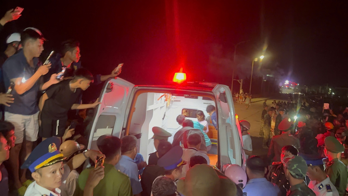 Chuyện 3 ông 'thần biển' ở Lý Sơn- Ảnh 4.