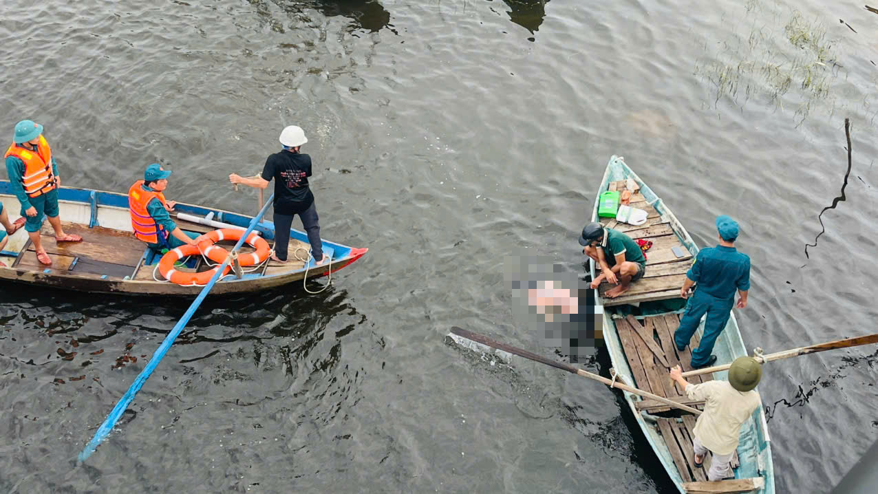Xác định danh tính tử thi trên sông Trường Giang- Ảnh 1. Xác định danh tính tử thi trên sông Trường Giang- Ảnh 1.
