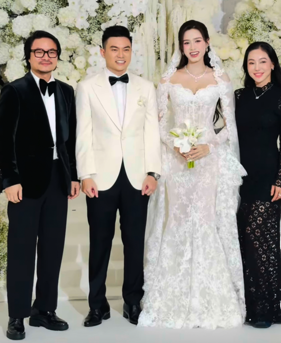 Dàn sao đổ bộ đám cưới Đỗ Hà: Đỗ Mỹ Linh đơn giản mà sang hết nấc, Lương Thuỳ Linh và dàn Hoa - Á hậu đọ sắc tưng bừng- Ảnh 6.