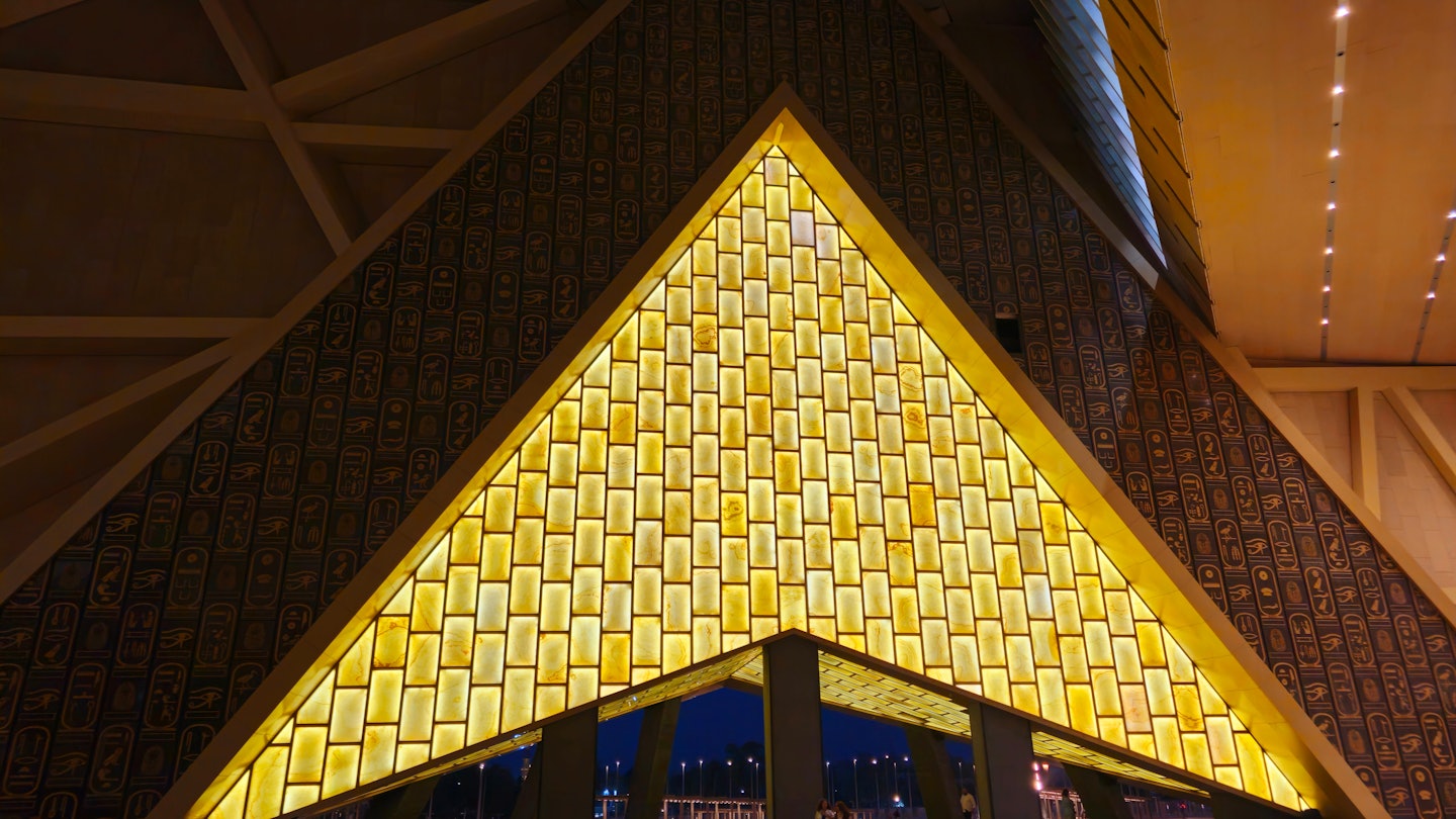 Một kho báu nghìn năm tuổi của nhân loại vừa lần đầu lộ diện- Ảnh 8.