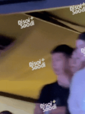 HOT: Bắt gặp vợ chồng Phương Nhi thân thiết với SOOBIN, cùng nhau "quẩy" tại concert G-DRAGON!- Ảnh 1.