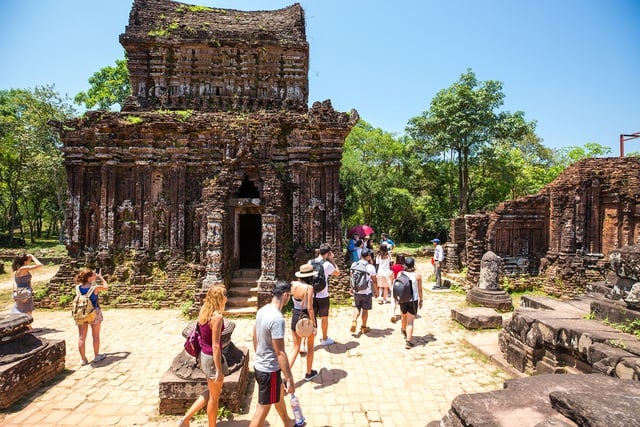 Đại diện duy nhất của Việt Nam được tạp chí Mỹ xếp hạng top 7 tour du lịch khám phá hấp dẫn nhất châu Á- Ảnh 4.