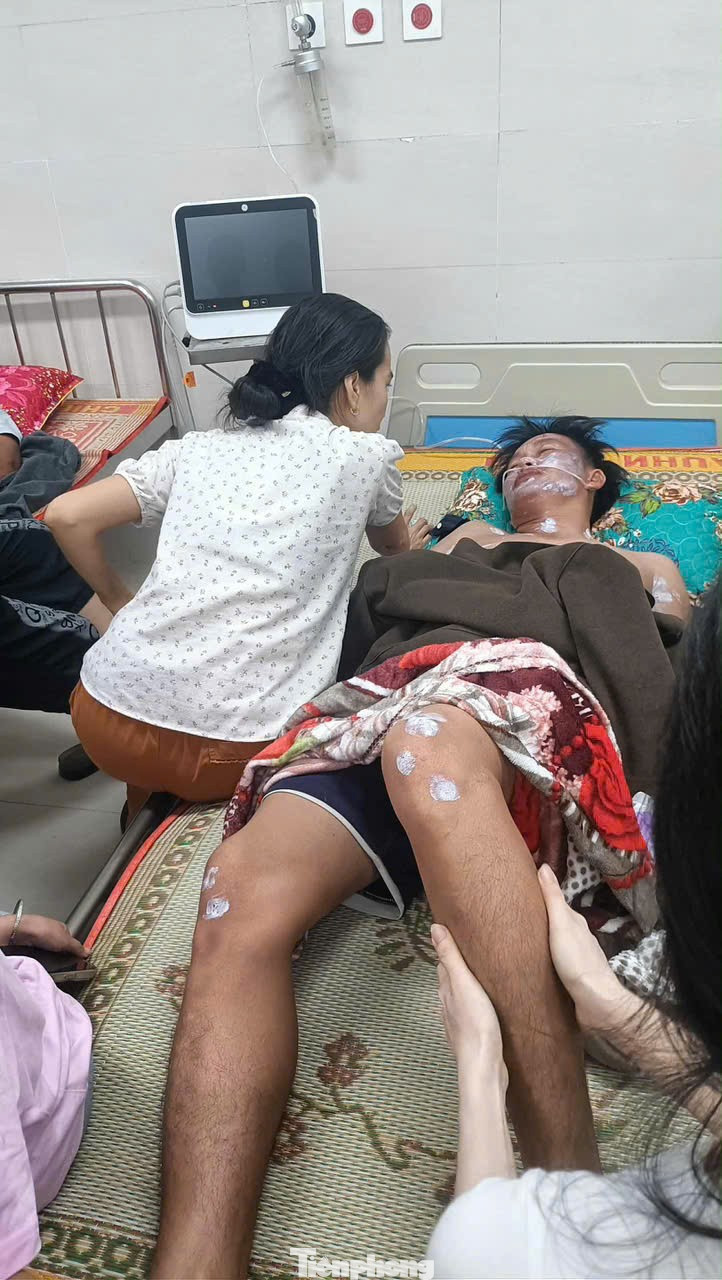 48 giờ giữa biển dữ và 'phép màu' trở về của 3 người dân Lý Sơn- Ảnh 9.