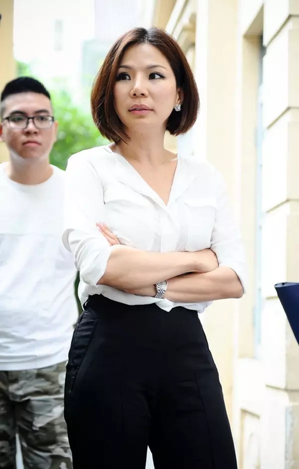 Toàn cảnh vụ tranh chấp khối tài sản hàng trăm tỷ giữa bác sĩ Chiêm Quốc Thái và người vợ cũ Vũ Thụy Hồng Ngọc- Ảnh 5. Toàn cảnh vụ tranh chấp khối tài sản hàng trăm tỷ giữa bác sĩ Chiêm Quốc Thái và người vợ cũ Vũ Thụy Hồng Ngọc- Ảnh 5.